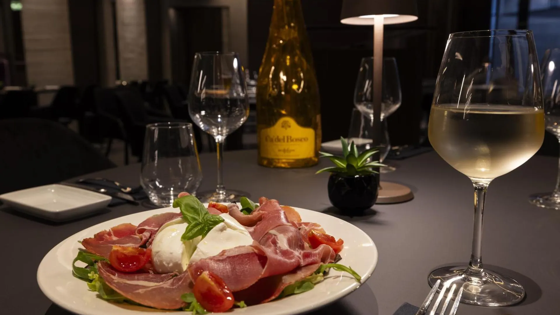 Joy 124 Hotel Milano